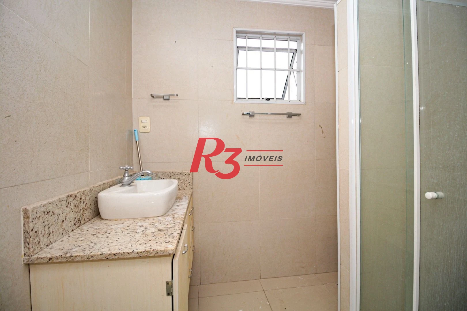 Sobrado para alugar, 225 m² por R$ 9.290,00/mês - Marapé - Santos/SP