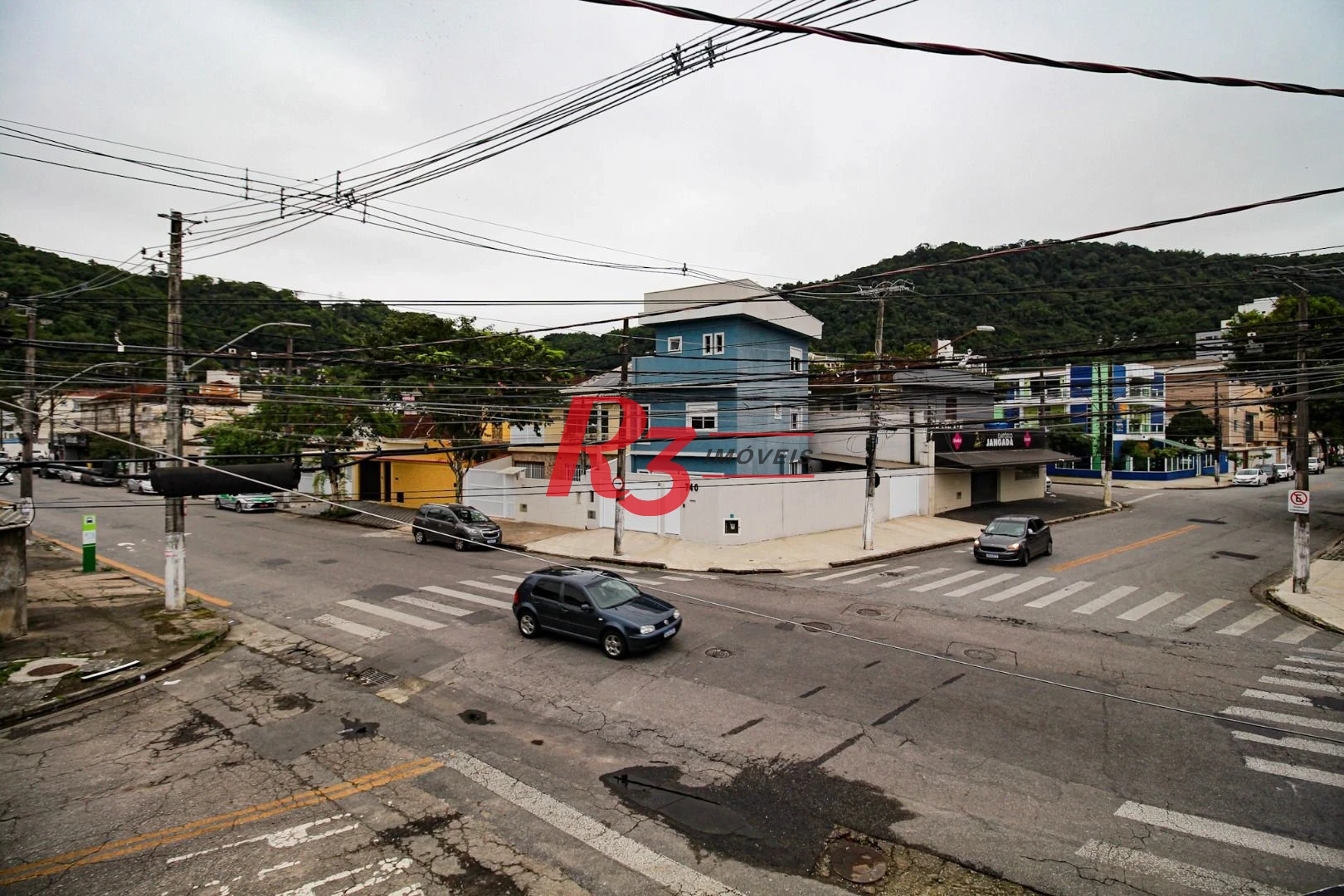 Sobrado para alugar, 225 m² por R$ 9.290,00/mês - Marapé - Santos/SP