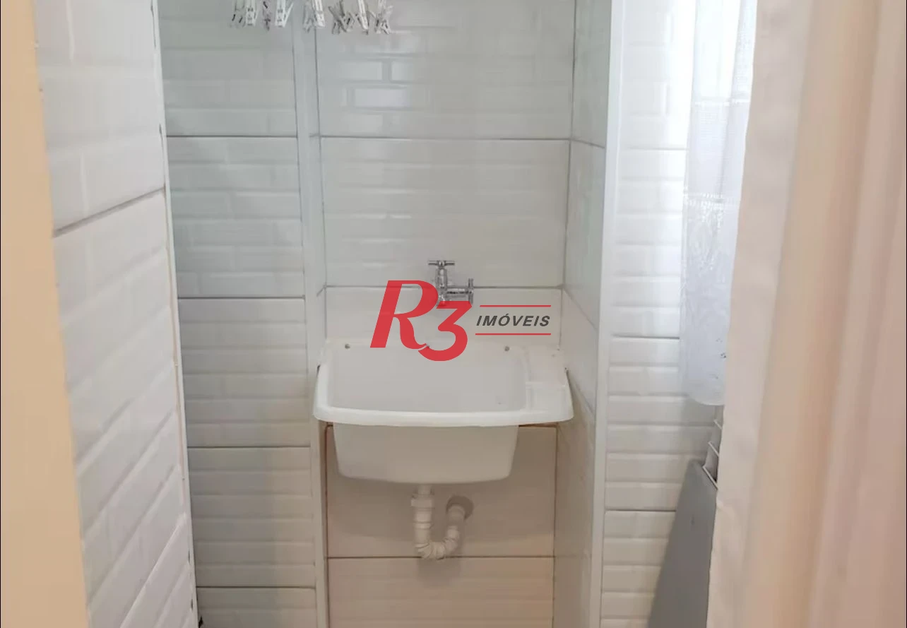 Kitnet para alugar, 30 m² por R$ 4.200,00/mês - Embaré - Santos/SP
