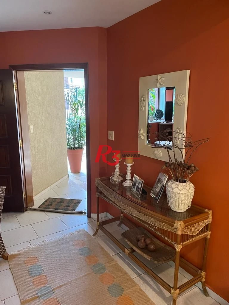 Casa com 4 dormitórios à venda, 247 m² por R$ 1.800.000,00 - Balneário Praia do Pernambuco - Guarujá/SP