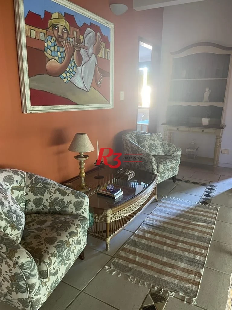 Casa com 4 dormitórios à venda, 247 m² por R$ 1.800.000,00 - Balneário Praia do Pernambuco - Guarujá/SP