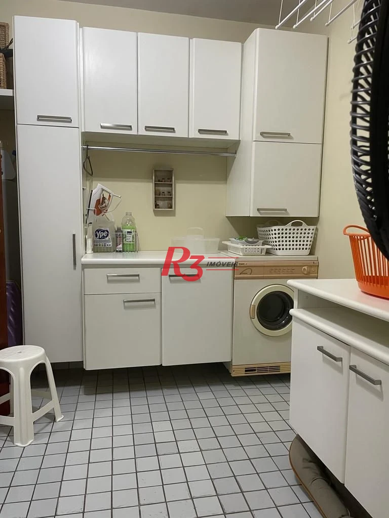 Casa com 4 dormitórios à venda, 247 m² por R$ 1.800.000,00 - Balneário Praia do Pernambuco - Guarujá/SP