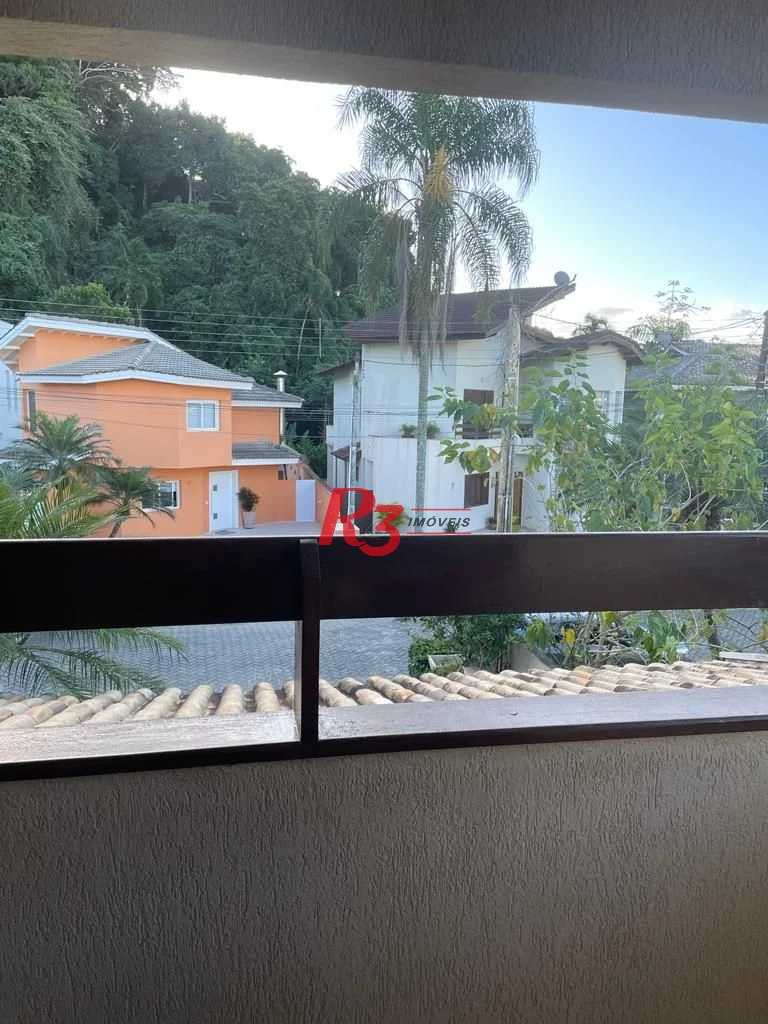 Casa com 4 dormitórios à venda, 247 m² por R$ 1.800.000,00 - Balneário Praia do Pernambuco - Guarujá/SP