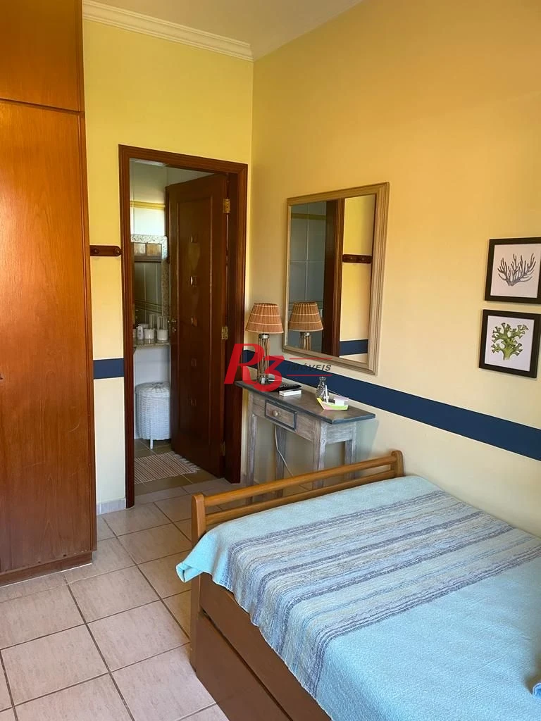 Casa com 4 dormitórios à venda, 247 m² por R$ 1.800.000,00 - Balneário Praia do Pernambuco - Guarujá/SP