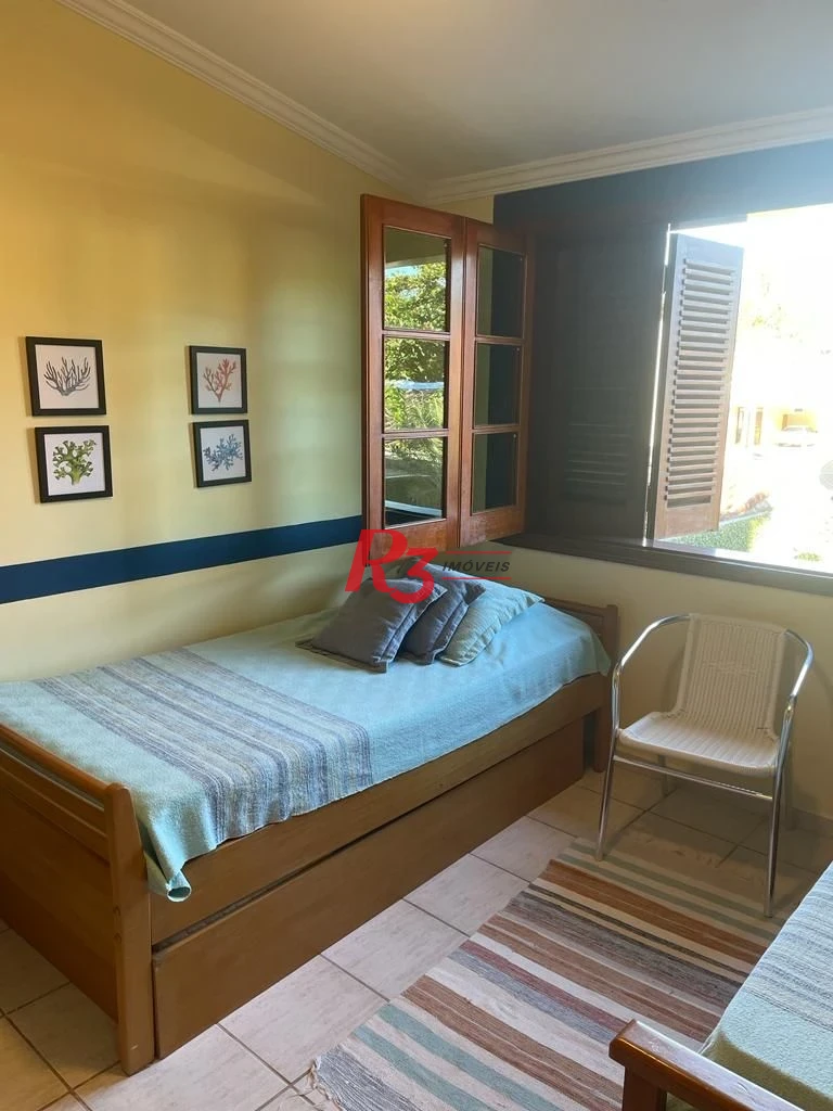 Casa com 4 dormitórios à venda, 247 m² por R$ 1.800.000,00 - Balneário Praia do Pernambuco - Guarujá/SP
