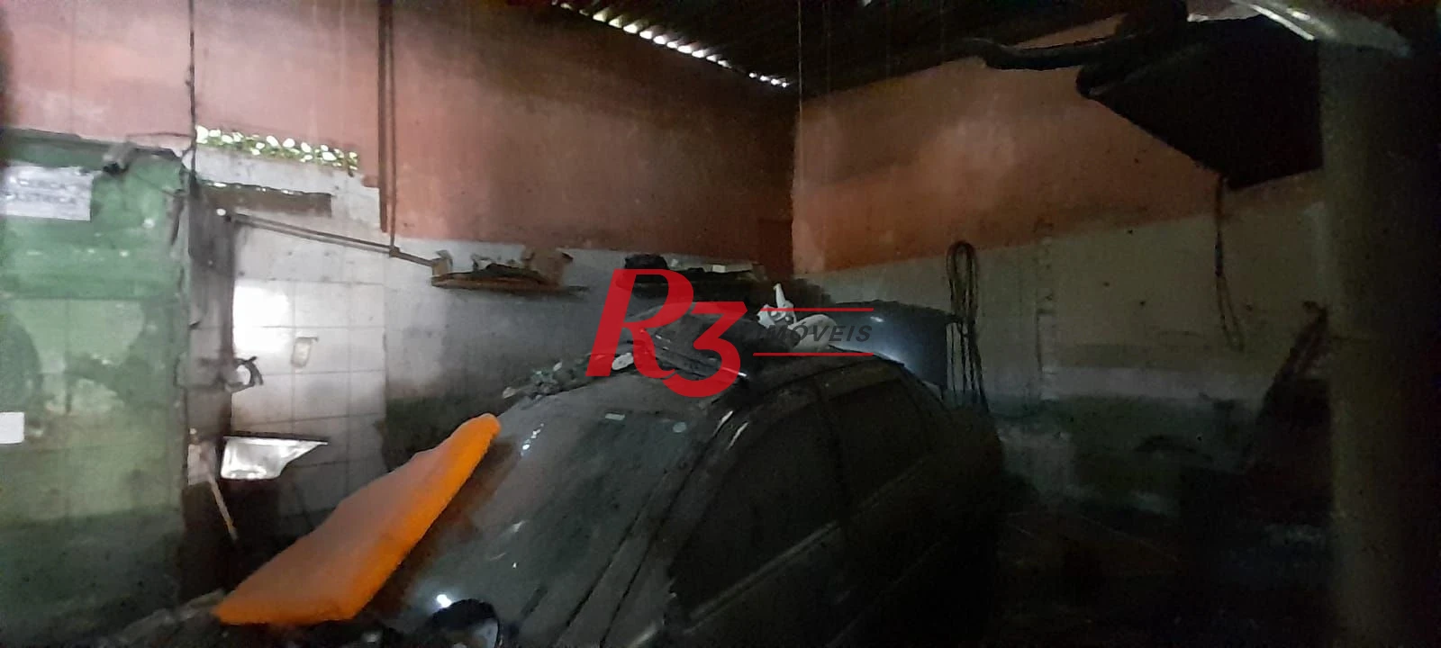Galpão à venda, 160 m² por R$ 420.000,00 - Paquetá - Santos/SP