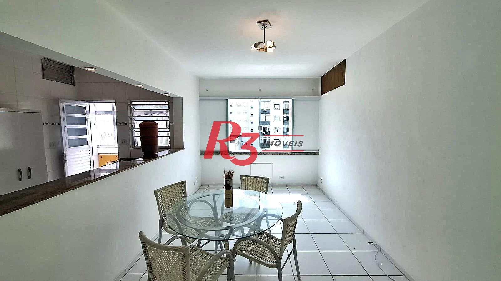 Apartamento com 2 dormitórios para alugar, 81 m² por R$ 4.557,39/mês - José Menino - Santos/SP