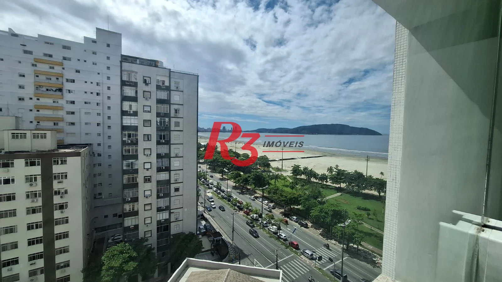 Apartamento com 2 dormitórios para alugar, 81 m² por R$ 4.557,39/mês - José Menino - Santos/SP