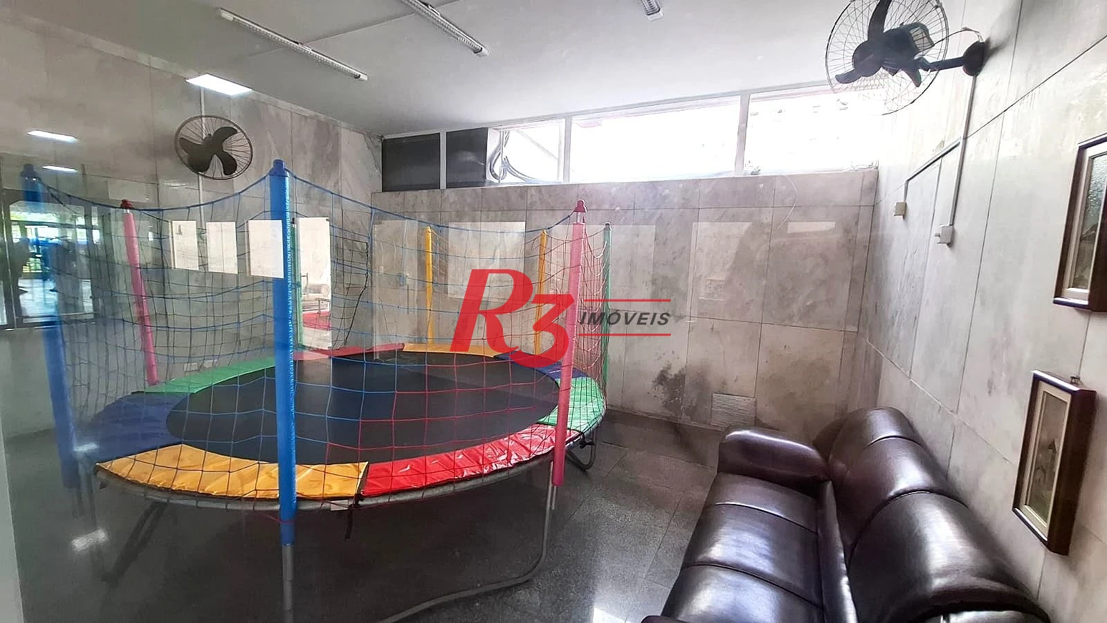 Apartamento com 2 dormitórios para alugar, 81 m² por R$ 4.557,39/mês - José Menino - Santos/SP