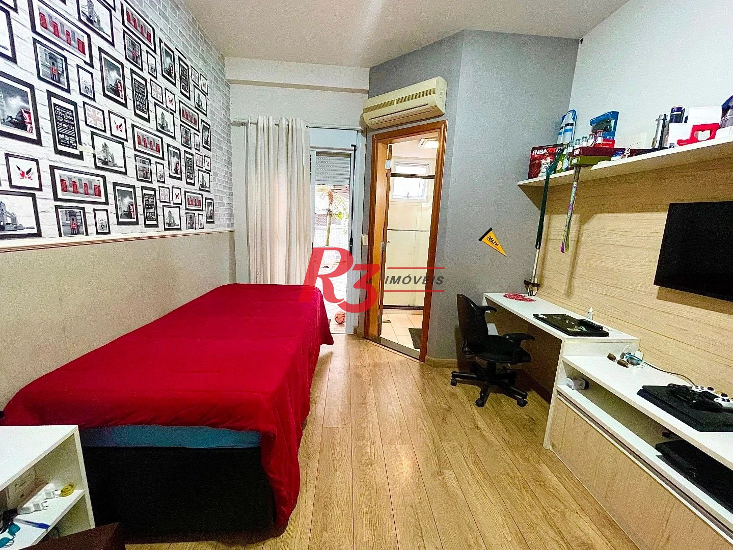 Apartamento Garden com 4 dormitórios à venda, 270 m²  - Gonzaga - Santos/SP