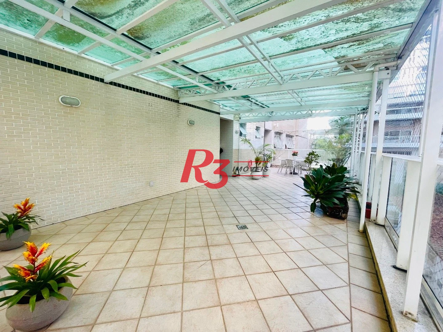 Apartamento Garden com 4 dormitórios à venda, 270 m²  - Gonzaga - Santos/SP