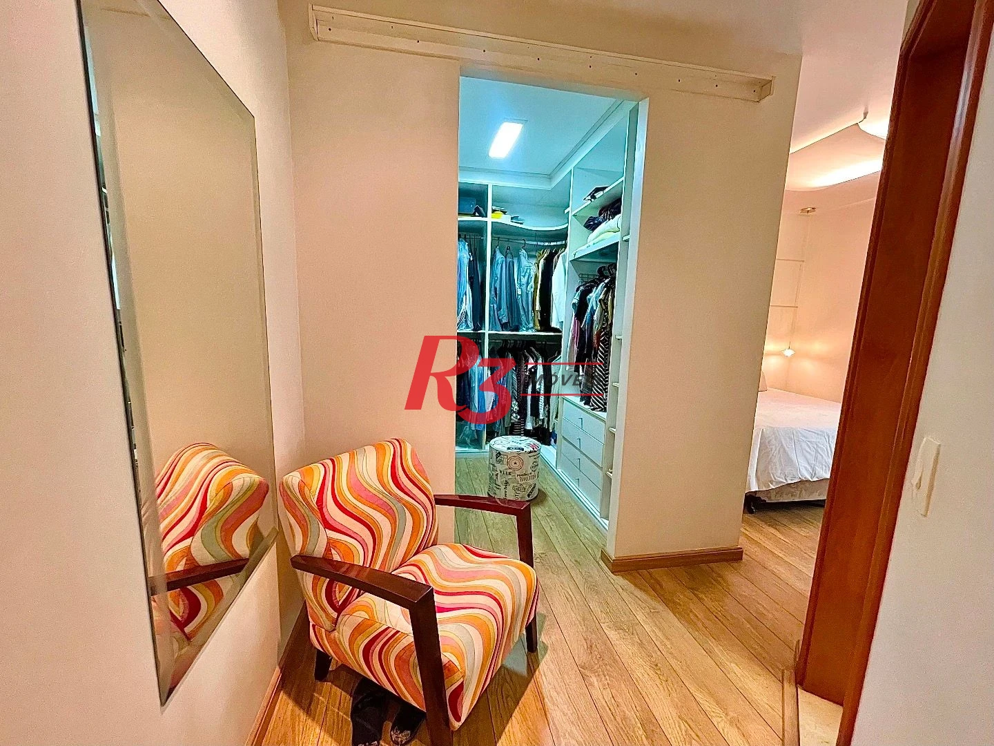 Apartamento Garden com 4 dormitórios à venda, 270 m²  - Gonzaga - Santos/SP