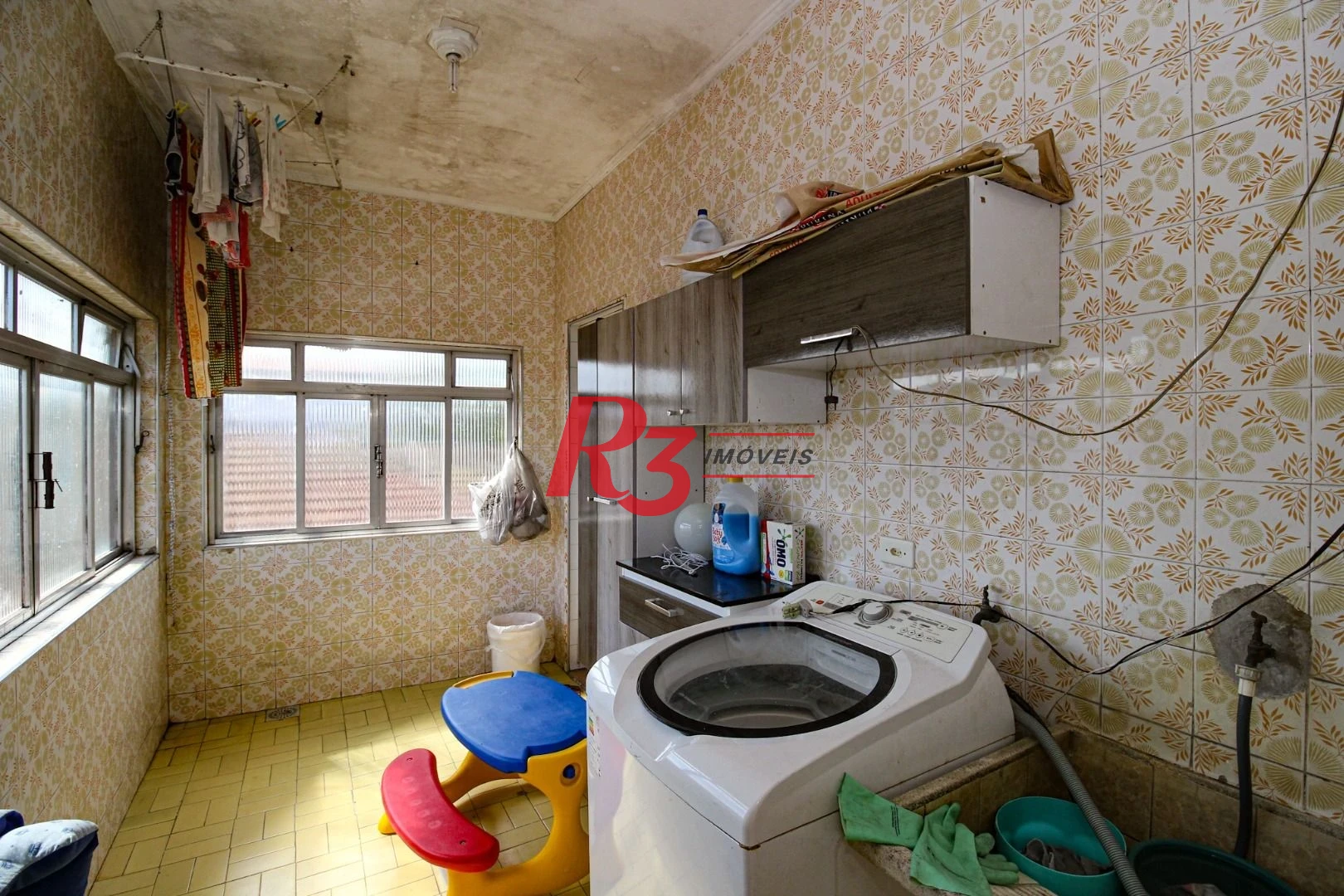 Prédio à venda, 400 m² por R$ 1.350.000,00 - Areia Branca - Santos/SP
