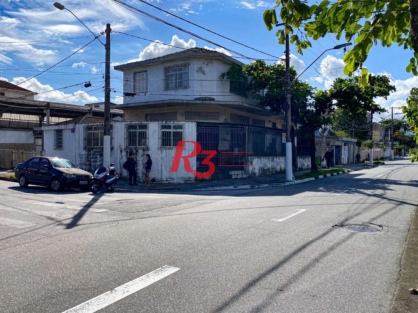 Prédio à venda, 400 m² por R$ 1.350.000,00 - Areia Branca - Santos/SP