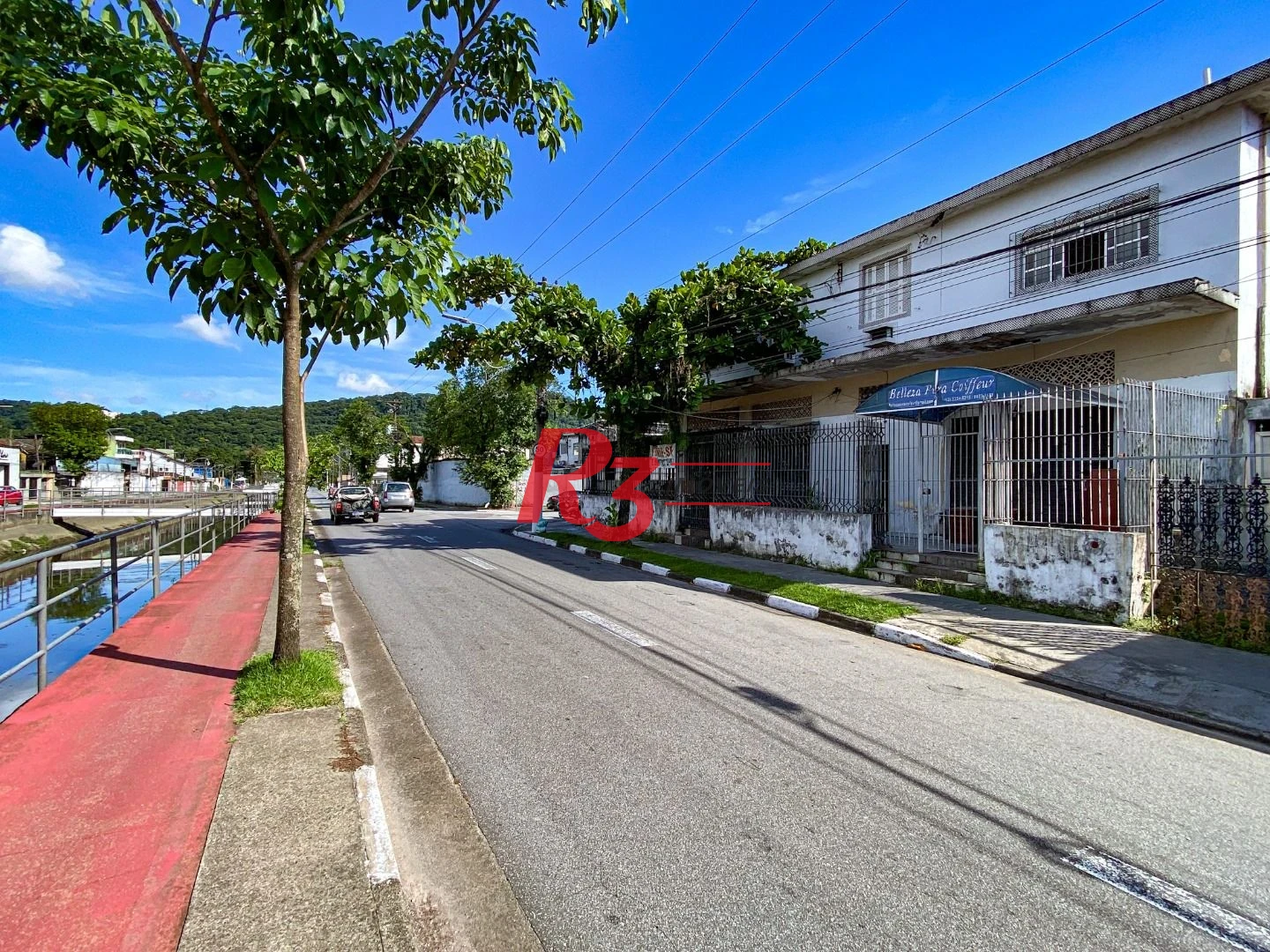 Prédio à venda, 400 m² por R$ 1.350.000,00 - Areia Branca - Santos/SP