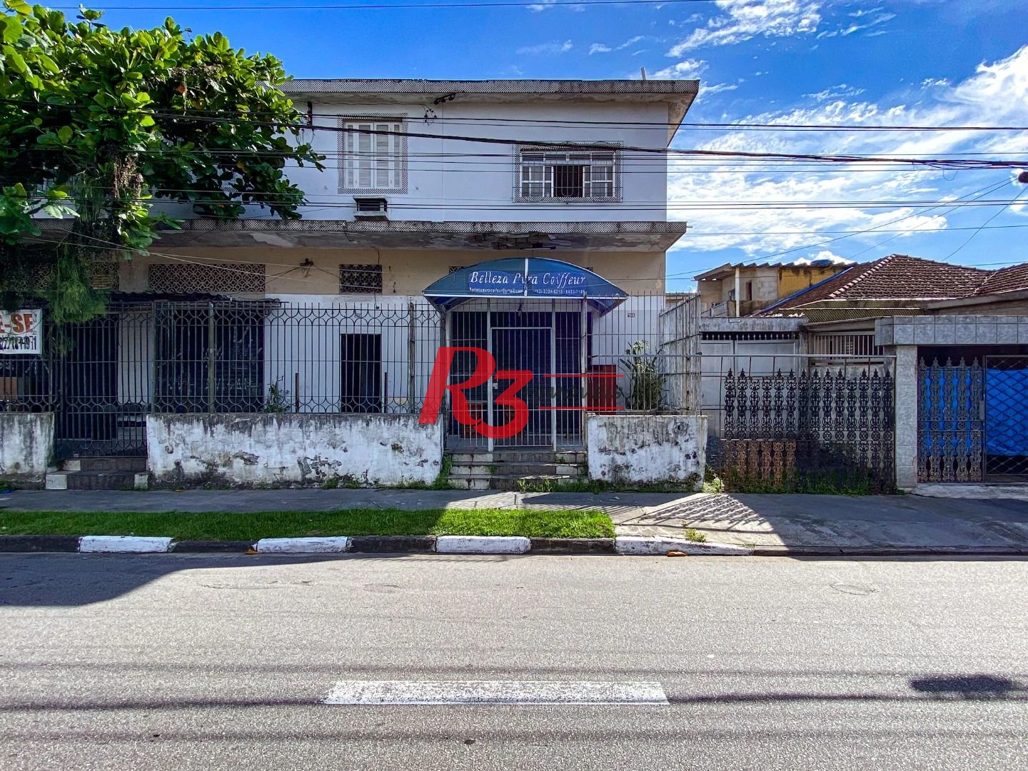 Prédio à venda, 400 m² por R$ 1.350.000,00 - Areia Branca - Santos/SP