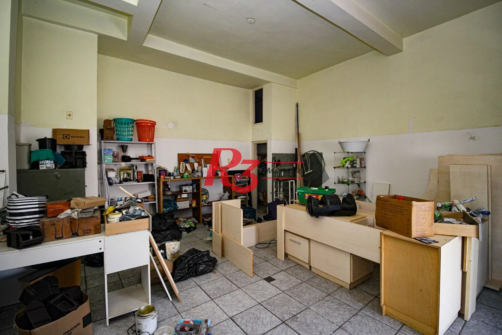 Prédio à venda, 400 m² por R$ 1.350.000,00 - Areia Branca - Santos/SP