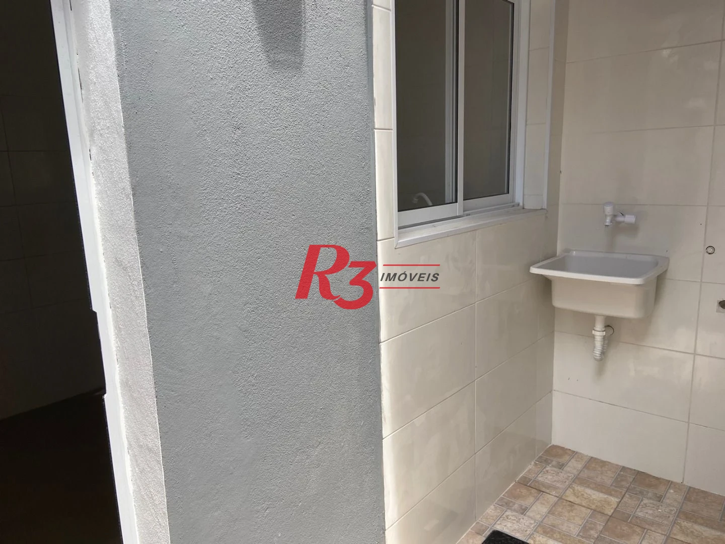 Casa com 2 dormitórios à venda, 57 m² por R$ 500.000,00 - Jardim Alice - Praia Grande/SP