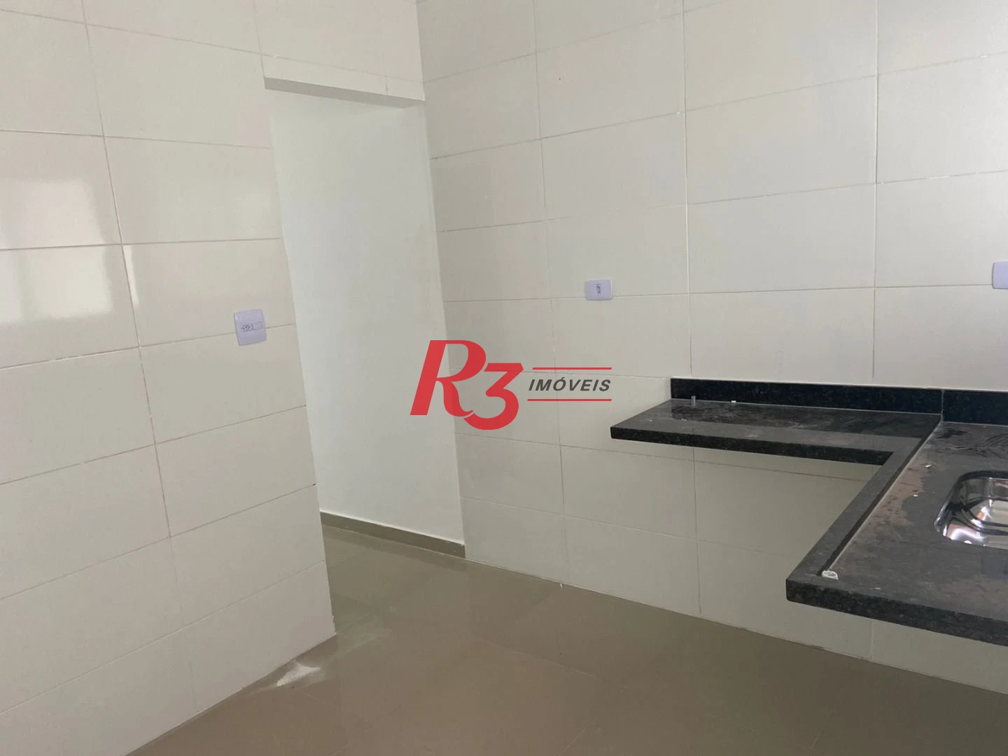 Casa com 2 dormitórios à venda, 57 m² por R$ 500.000,00 - Jardim Alice - Praia Grande/SP