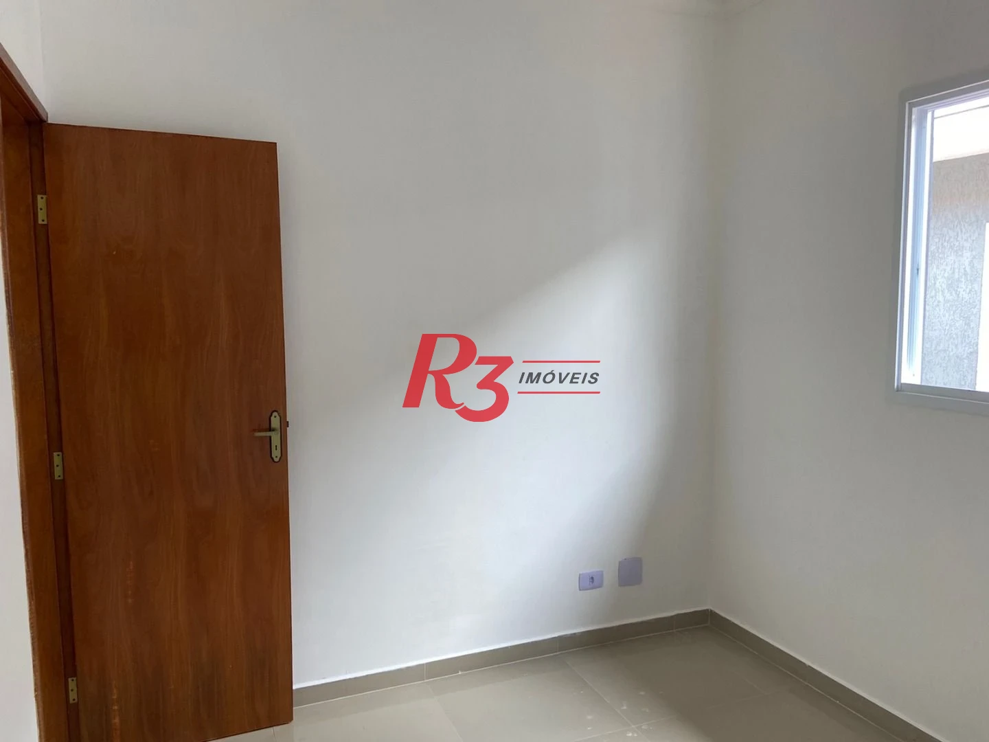 Casa com 2 dormitórios à venda, 57 m² por R$ 500.000,00 - Jardim Alice - Praia Grande/SP