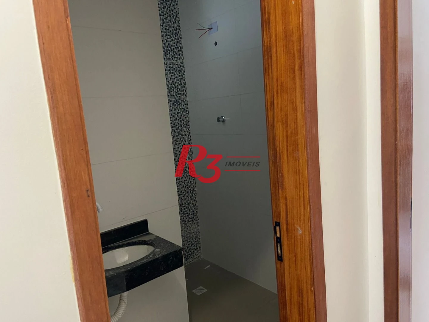 Casa com 2 dormitórios à venda, 57 m² por R$ 500.000,00 - Jardim Alice - Praia Grande/SP