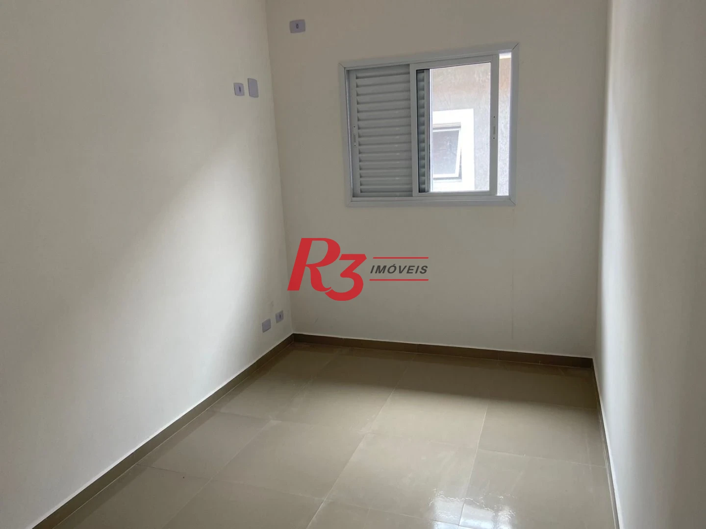 Casa com 2 dormitórios à venda, 64 m² por R$ 500.000,00 - Jardim Alice - Praia Grande/SP