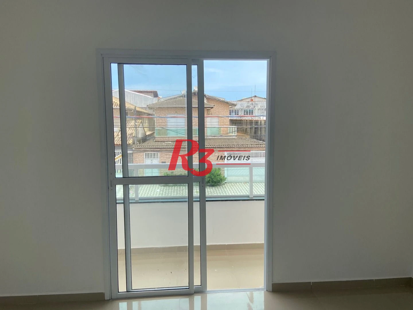 Casa com 2 dormitórios à venda, 64 m² por R$ 500.000,00 - Jardim Alice - Praia Grande/SP