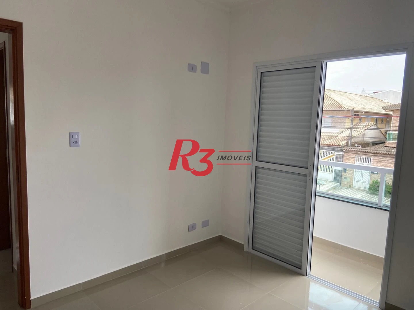Casa com 2 dormitórios à venda, 64 m² por R$ 500.000,00 - Jardim Alice - Praia Grande/SP