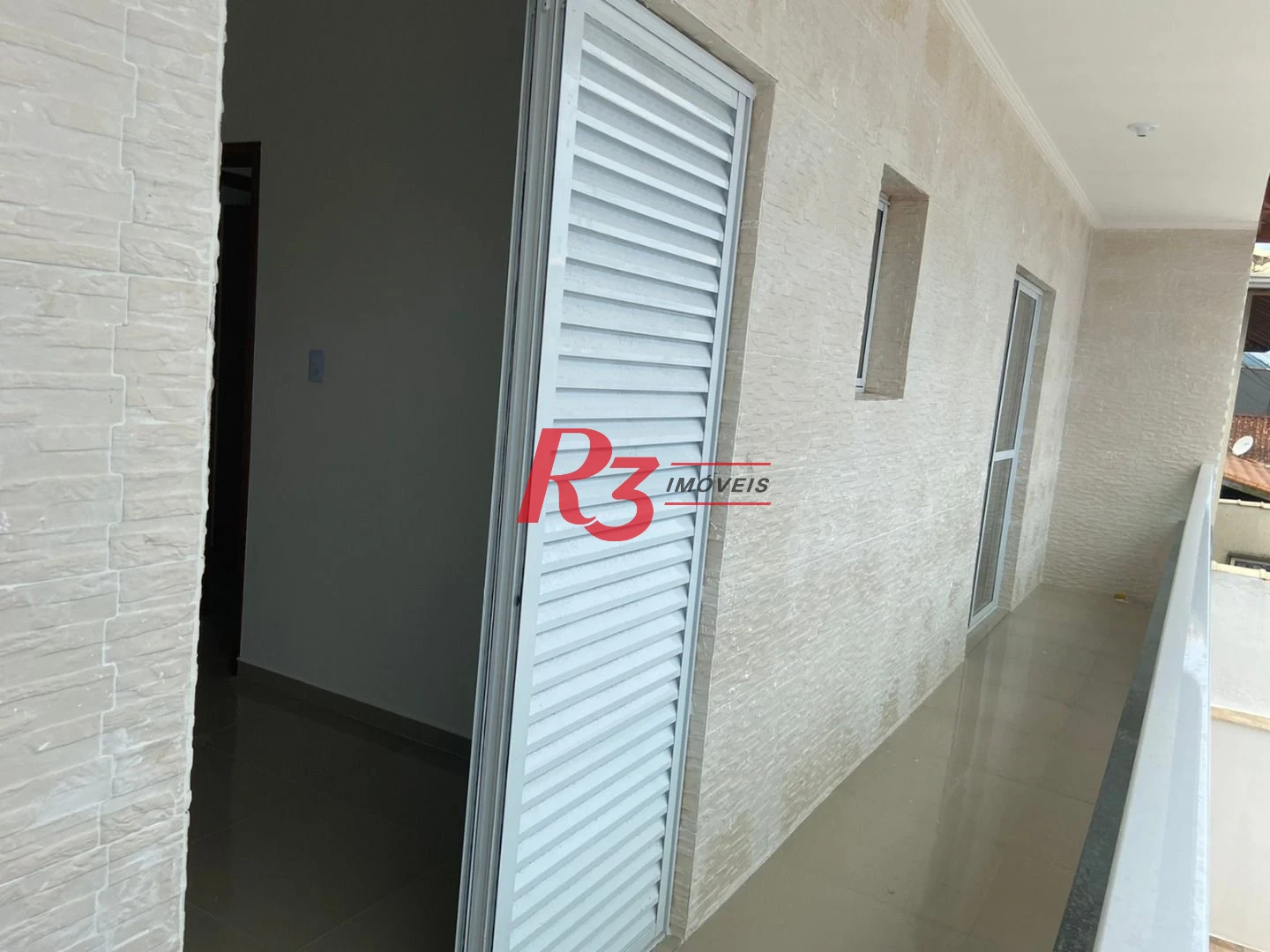 Casa com 2 dormitórios à venda, 64 m² por R$ 500.000,00 - Jardim Alice - Praia Grande/SP