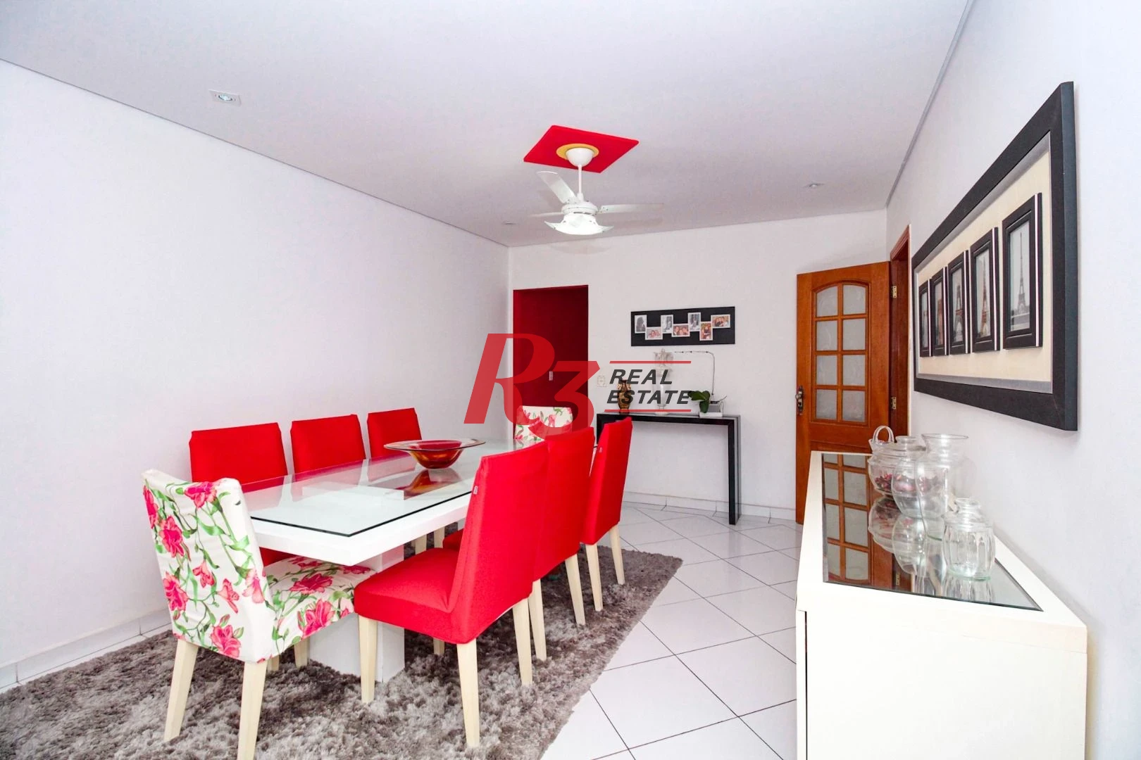 Apartamento com 3 dormitórios à venda, 151 m² por R$ 890.000,00 - Gonzaga - Santos/SP