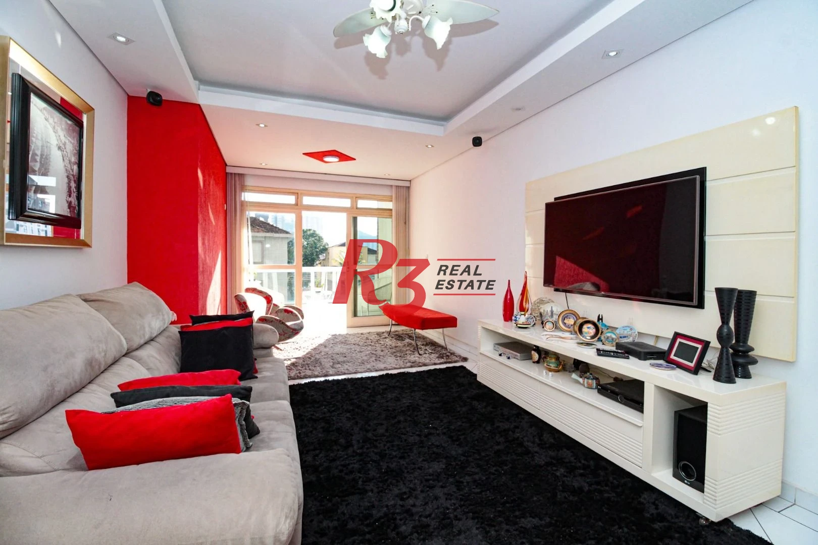 Apartamento com 3 dormitórios à venda, 151 m² por R$ 890.000,00 - Gonzaga - Santos/SP