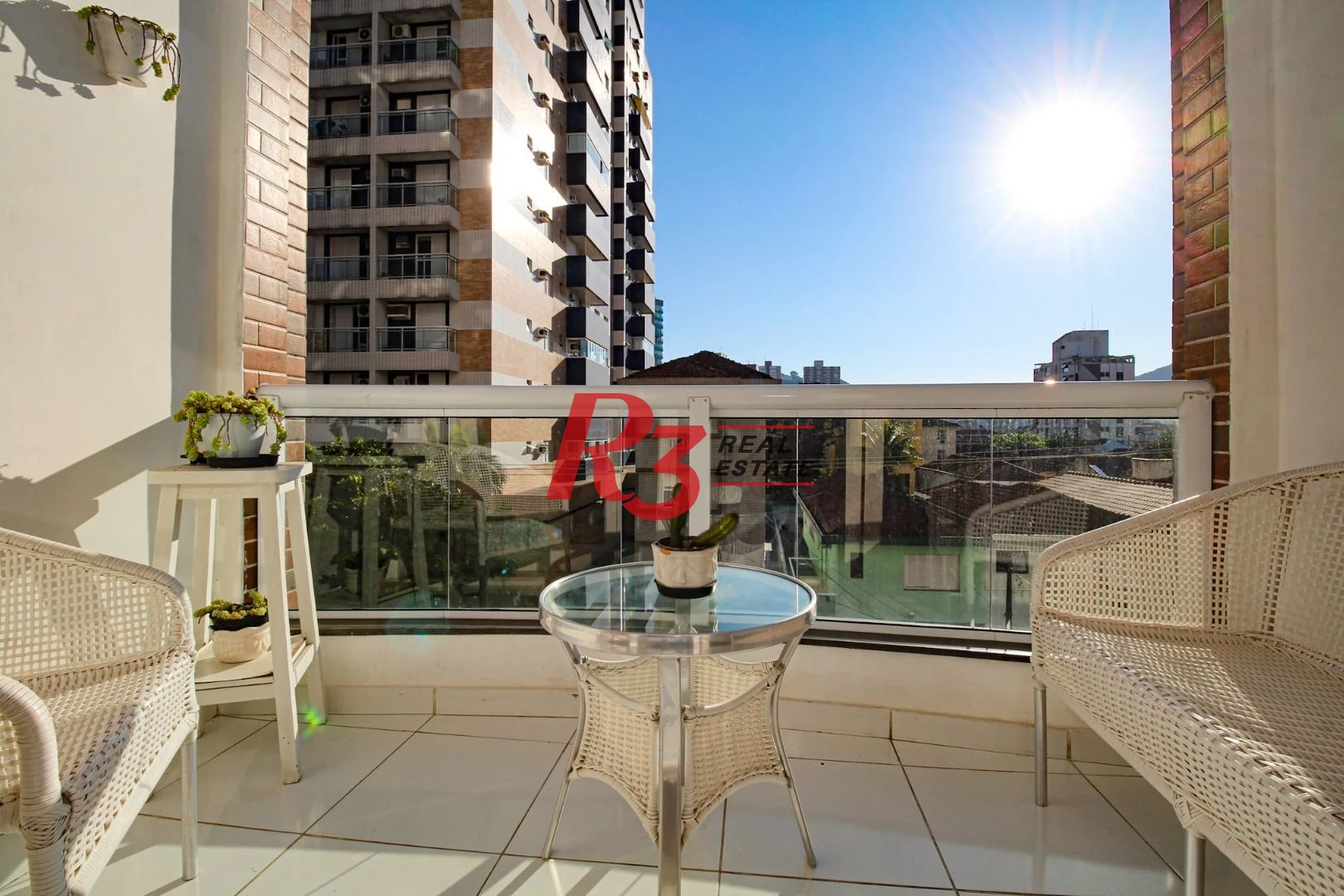 Apartamento com 3 dormitórios à venda, 151 m² por R$ 890.000,00 - Gonzaga - Santos/SP