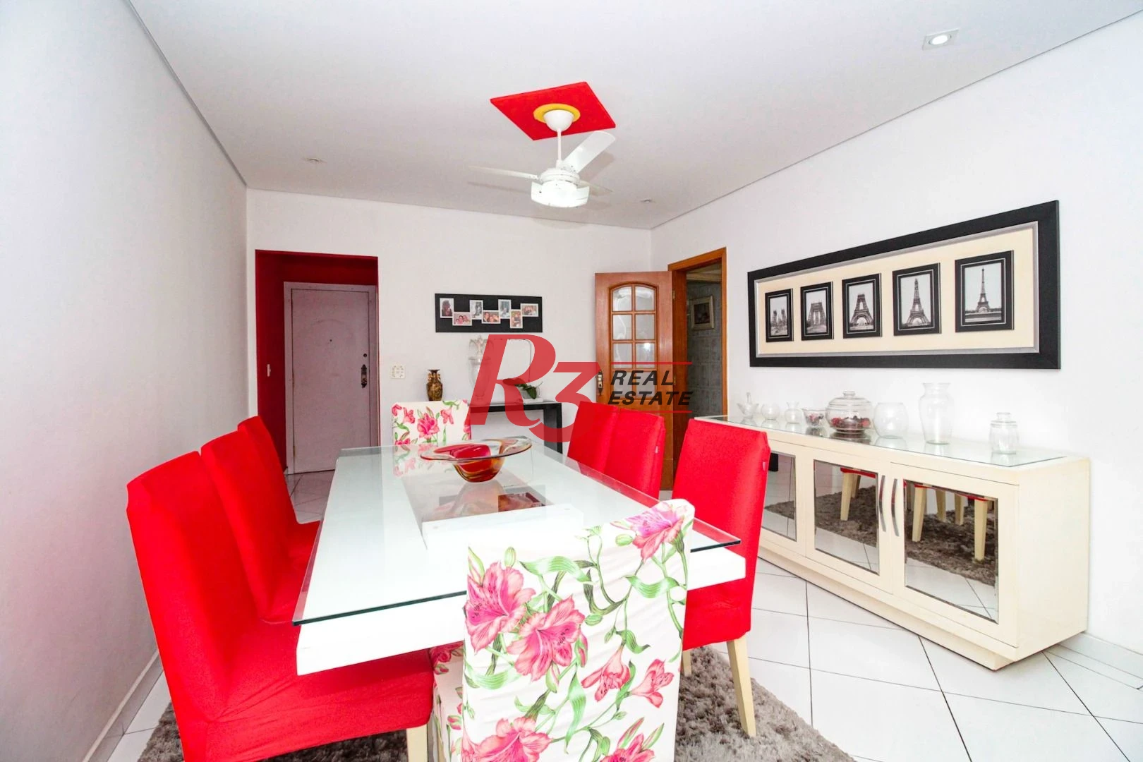 Apartamento com 3 dormitórios à venda, 151 m² por R$ 890.000,00 - Gonzaga - Santos/SP