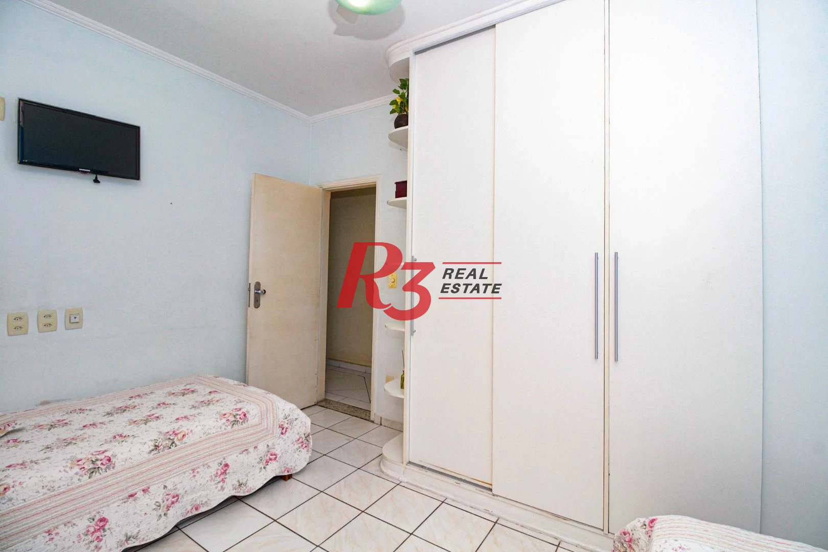 Apartamento com 3 dormitórios à venda, 151 m² por R$ 890.000,00 - Gonzaga - Santos/SP