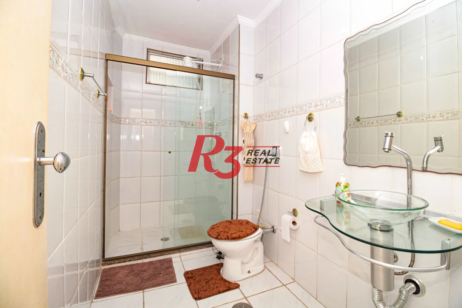 Apartamento com 3 dormitórios à venda, 151 m² por R$ 890.000,00 - Gonzaga - Santos/SP