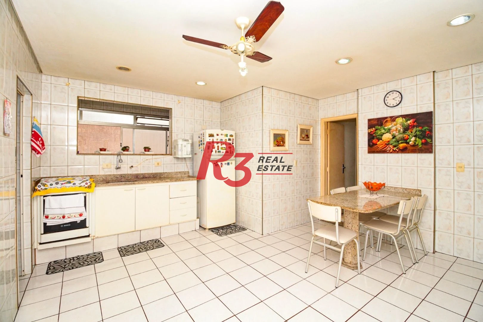 Apartamento com 3 dormitórios à venda, 151 m² por R$ 890.000,00 - Gonzaga - Santos/SP