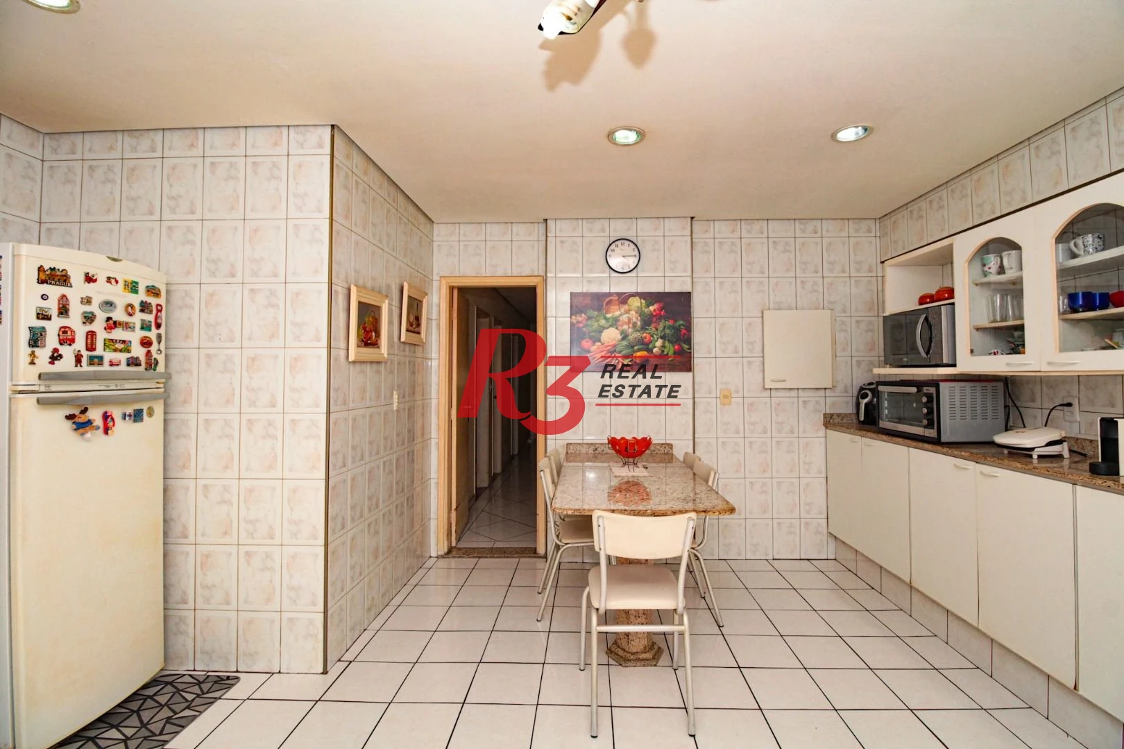 Apartamento com 3 dormitórios à venda, 151 m² por R$ 890.000,00 - Gonzaga - Santos/SP