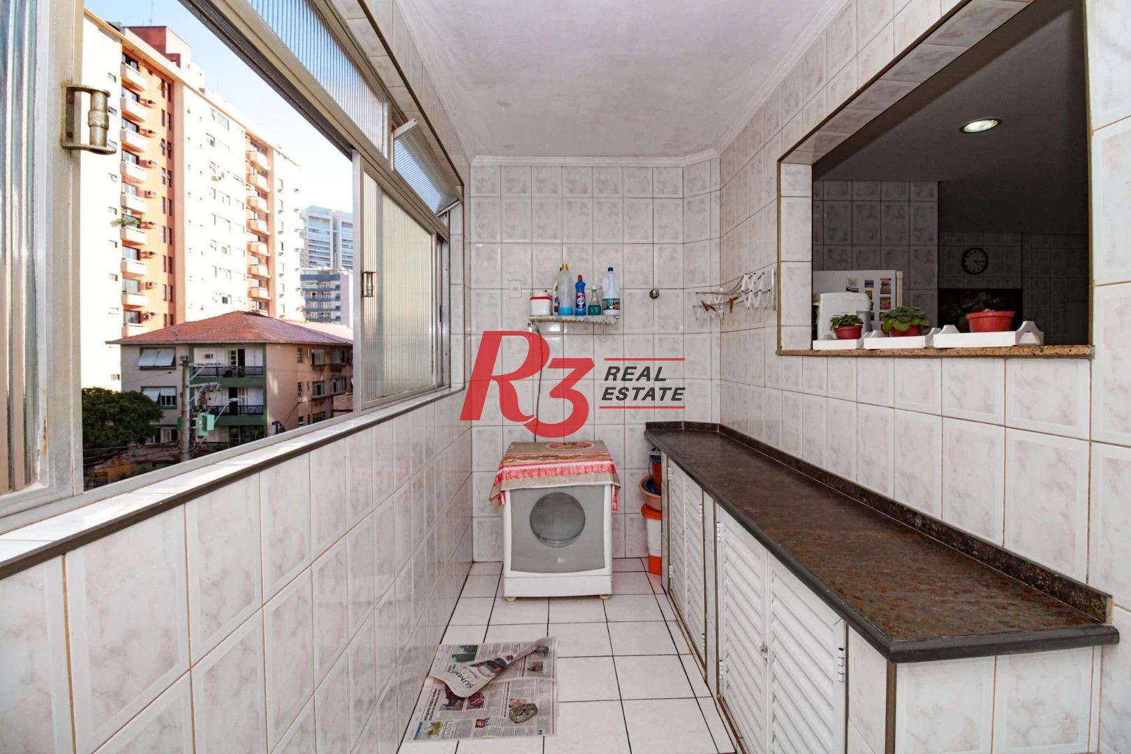 Apartamento com 3 dormitórios à venda, 151 m² por R$ 890.000,00 - Gonzaga - Santos/SP