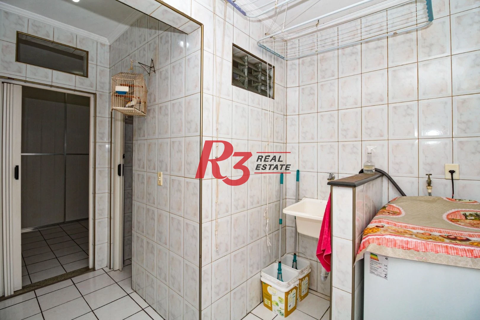 Apartamento com 3 dormitórios à venda, 151 m² por R$ 890.000,00 - Gonzaga - Santos/SP