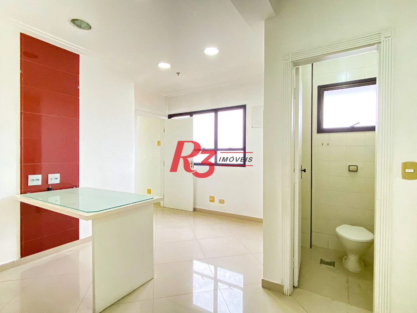 Sala para alugar, 44 m² por R$ 3.000,02/mês - Gonzaga - Santos/SP