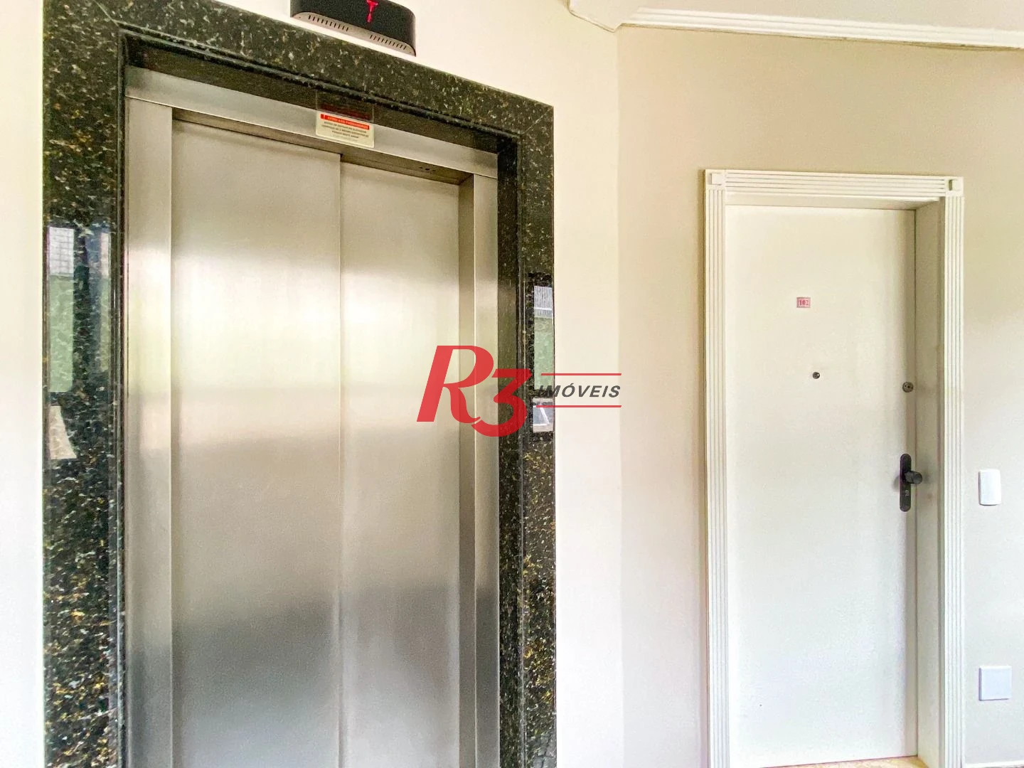 Sala para alugar, 44 m² por R$ 3.000,02/mês - Gonzaga - Santos/SP