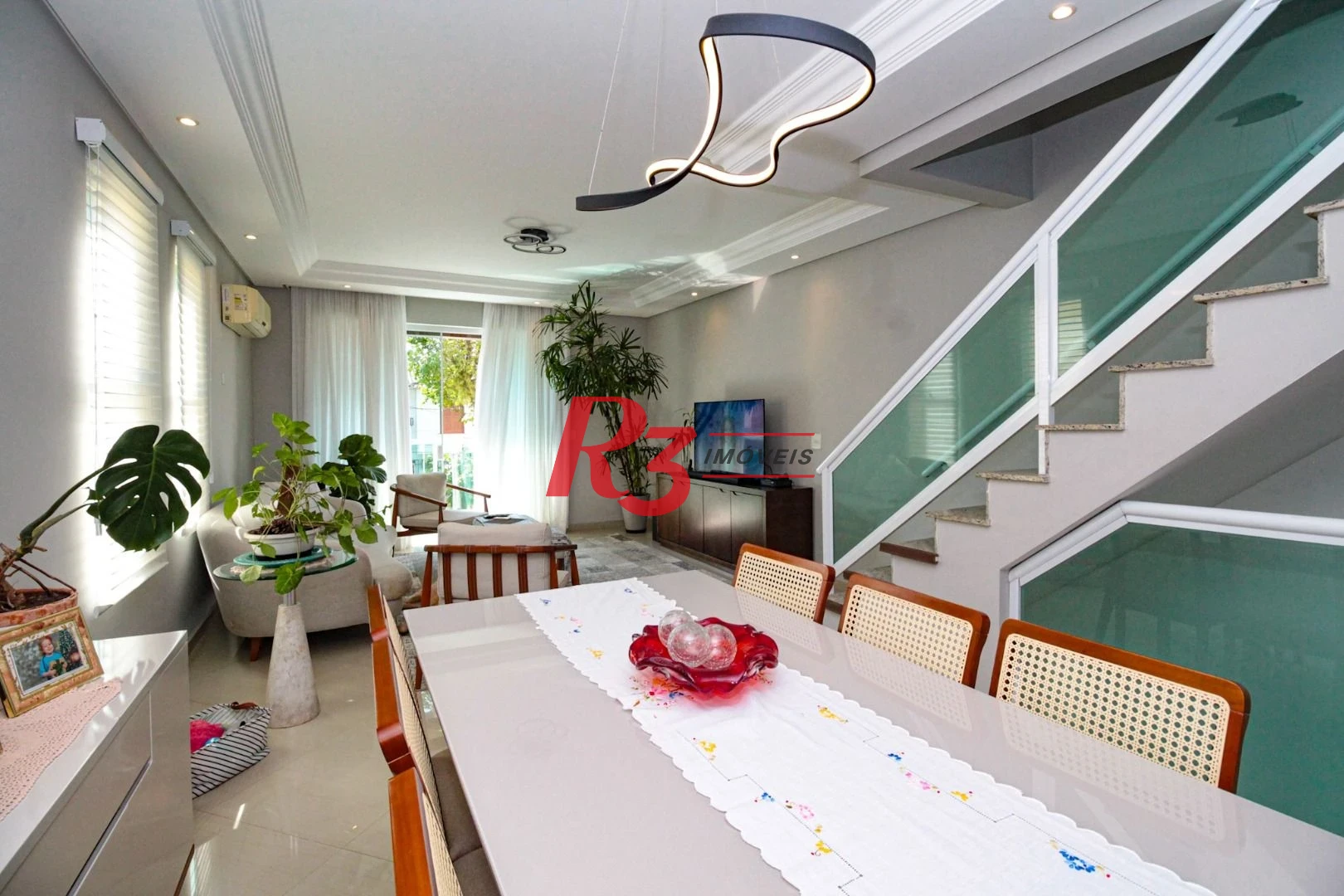Sobrado à venda, 227 m² por R$ 1.700.000,00 - Boqueirão - Santos/SP