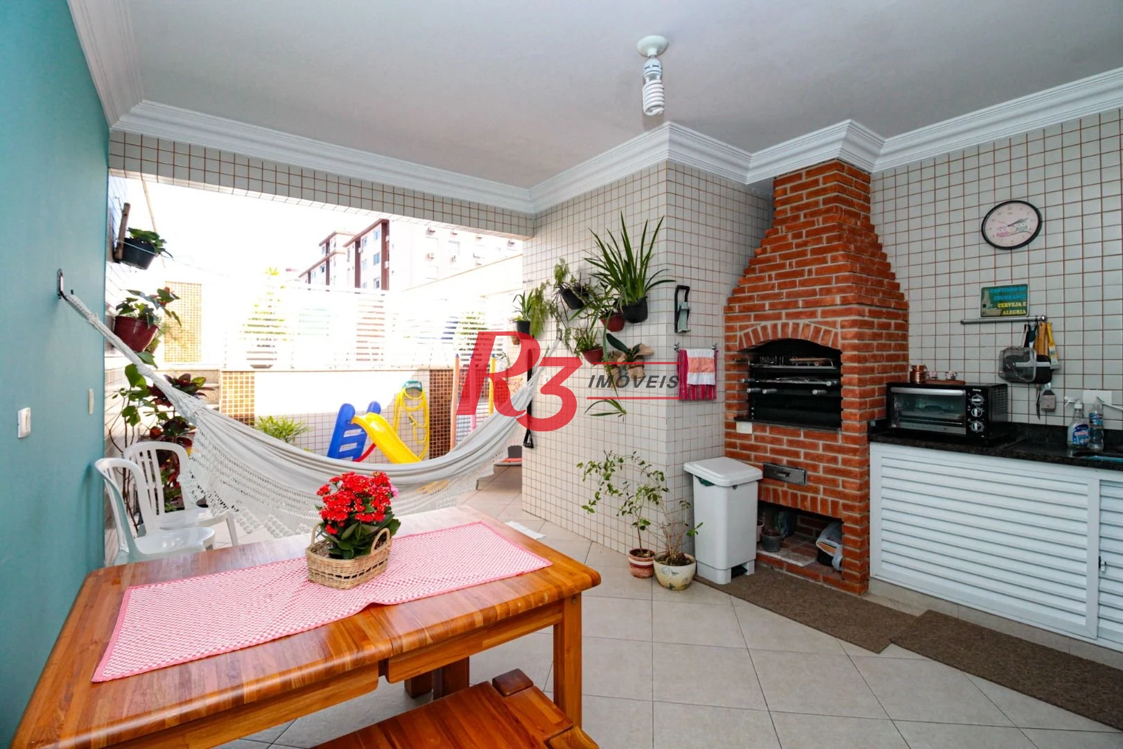 Sobrado à venda, 227 m² por R$ 1.700.000,00 - Boqueirão - Santos/SP