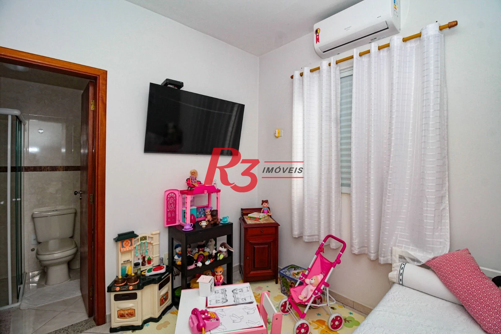 Sobrado à venda, 227 m² por R$ 1.700.000,00 - Boqueirão - Santos/SP