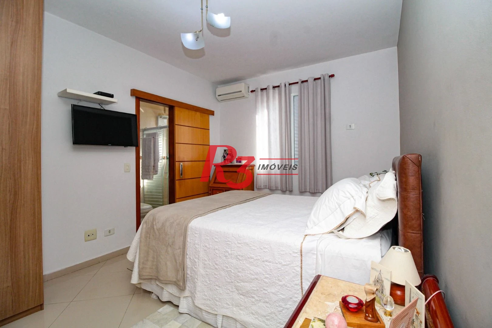 Sobrado à venda, 227 m² por R$ 1.700.000,00 - Boqueirão - Santos/SP