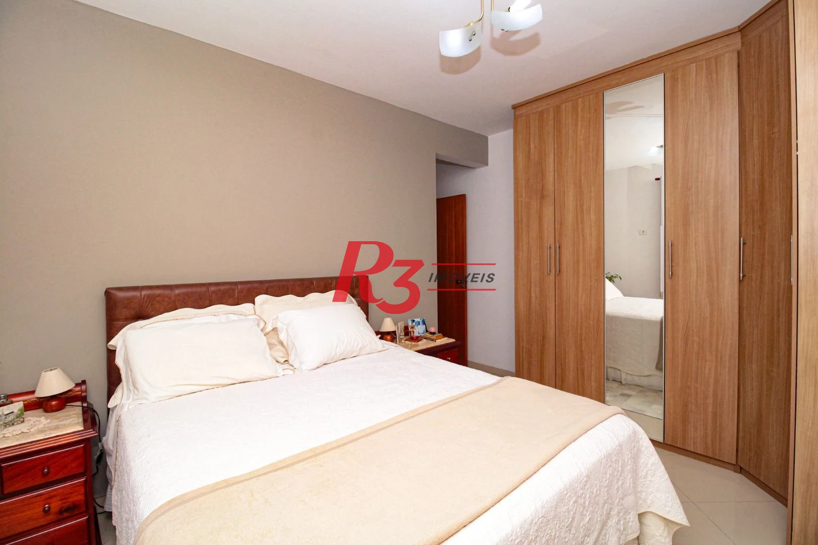 Sobrado à venda, 227 m² por R$ 1.700.000,00 - Boqueirão - Santos/SP