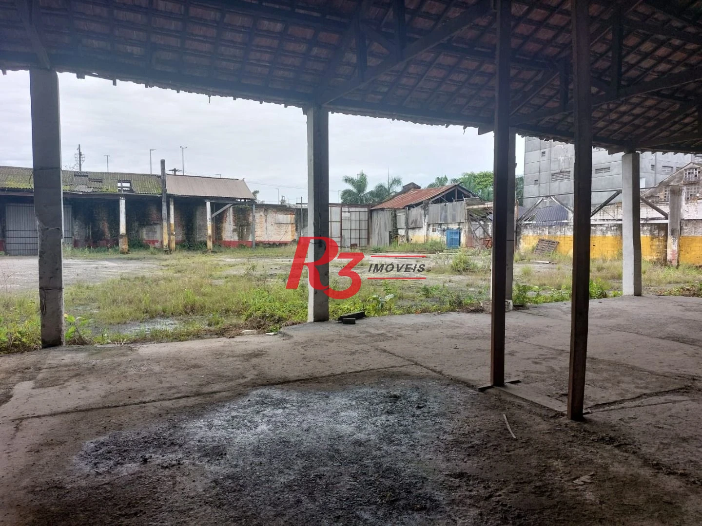 Terreno à venda, 10712 m² por R$ 79.000.000,00 - Macuco - Santos/SP