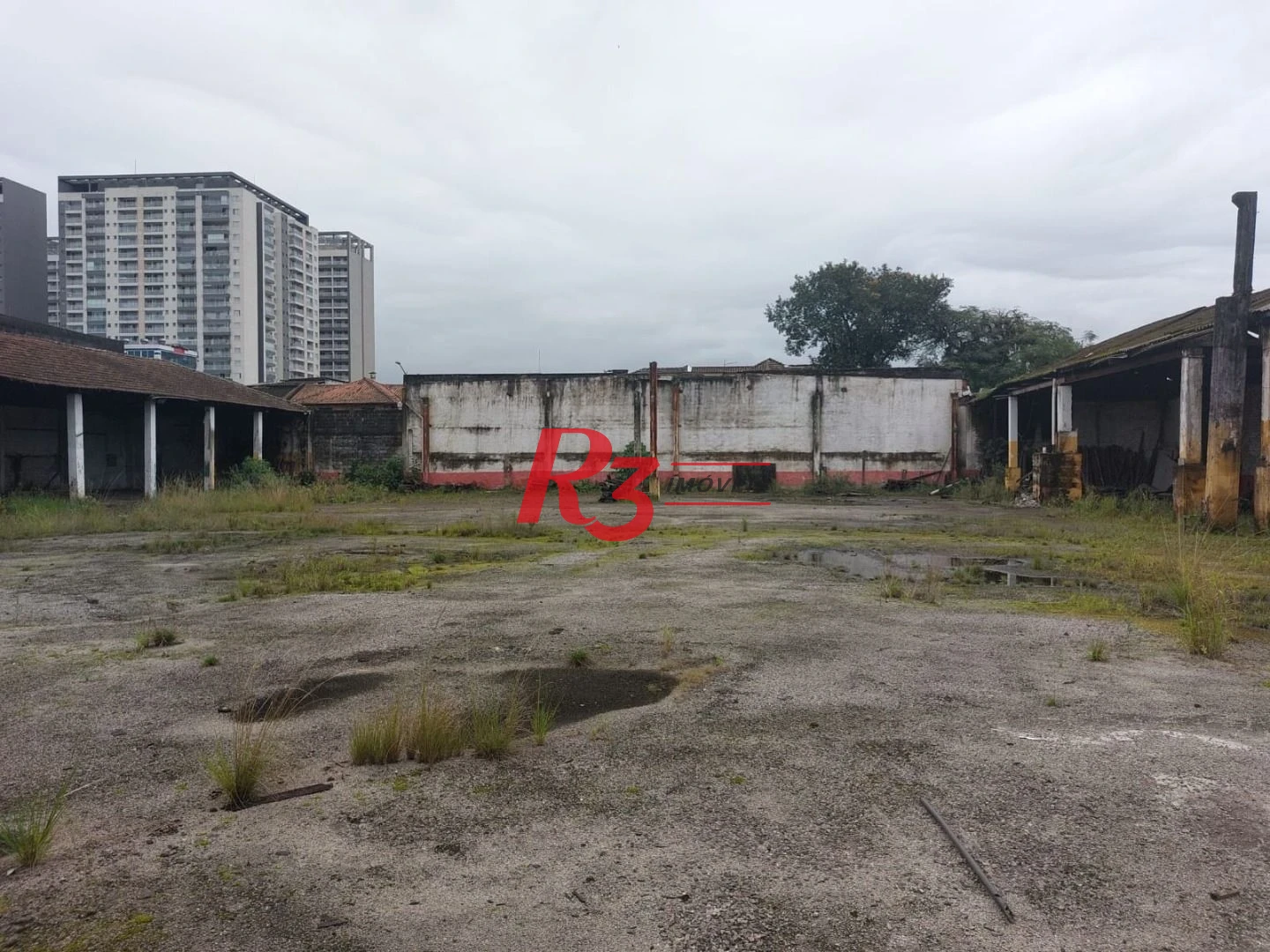 Terreno à venda, 10712 m² por R$ 79.000.000,00 - Macuco - Santos/SP