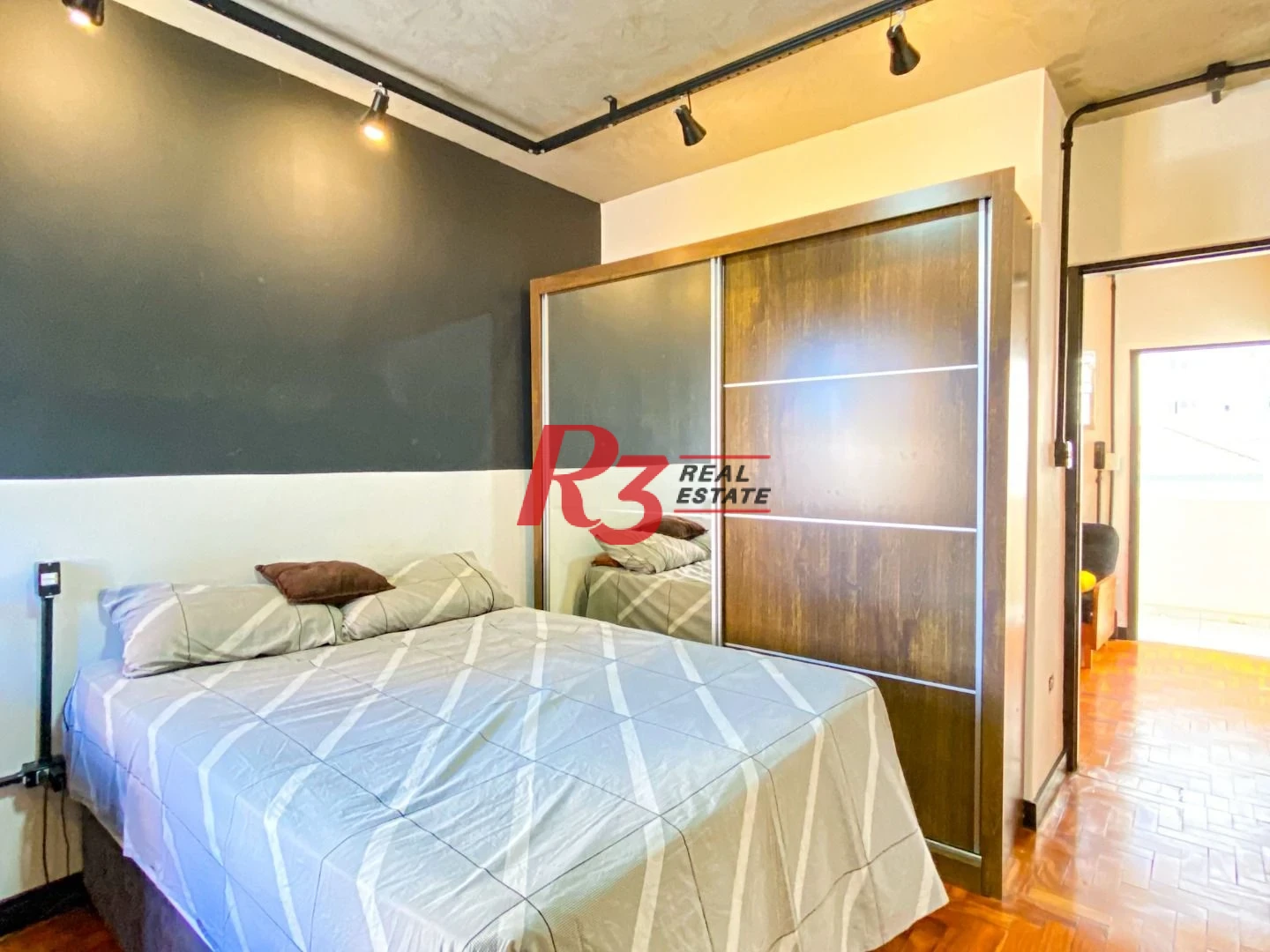 Apartamento com 1 dormitório para alugar, 43 m² por R$ 3.200,02/mês - Ponta da Praia - Santos/SP