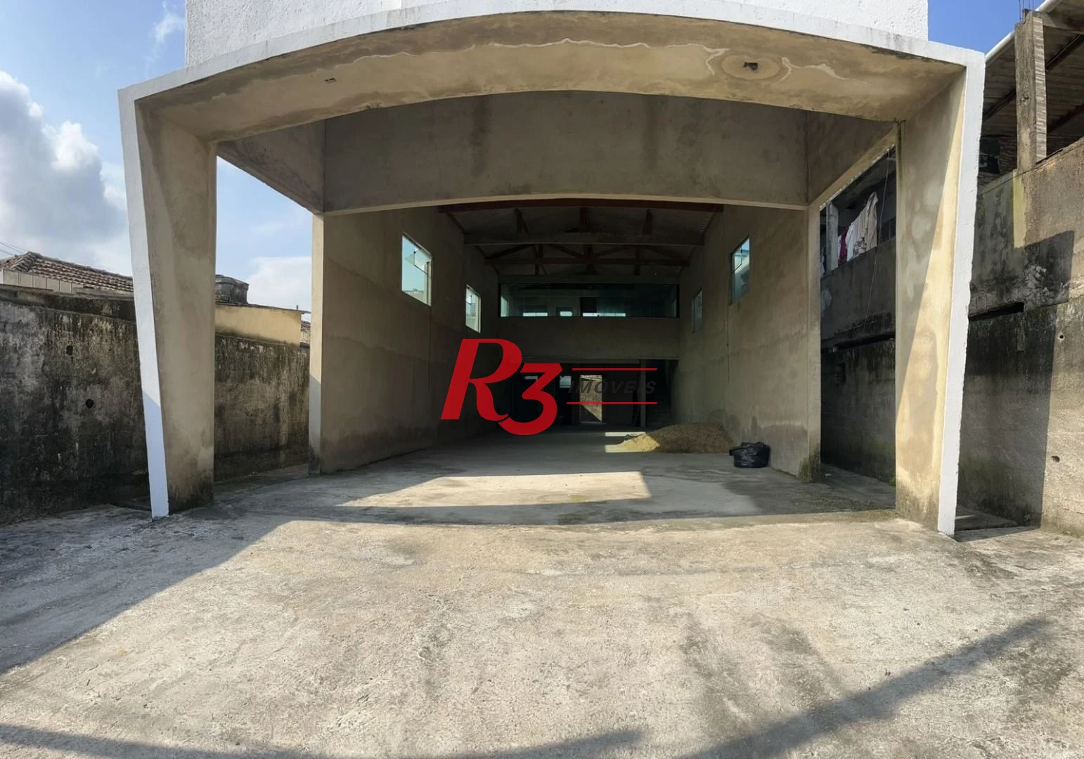 Galpão, 150 m² - venda por R$ 650.000,00 ou aluguel por R$ 5.641,75/mês - Vila Margarida - São Vicente/SP